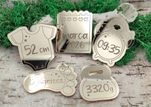 Pleksi - Metryczka mała grawer + personalizacja - zestaw 6 elementów (4 kolory do wyboru)