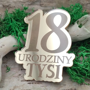 Pleksi - 18 urodziny z imieniem grawer + personalizacja (4 kolory do wyboru)