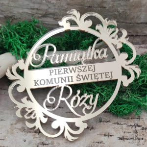 Pleksi - Ramka Pamiątka Pierwszej Komunii Świętej  grawer + personalizacja ( 4 kolory do wyboru) 