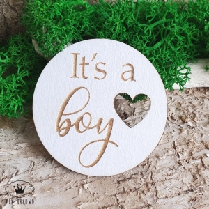 Tekturka napis- IT’S A BOY, grawer